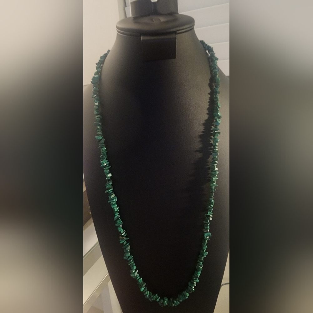 Elegant‎ Green Tourmaline Stone Necklace, 17".